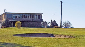 exeter-golf-club-house-ninth-fairway